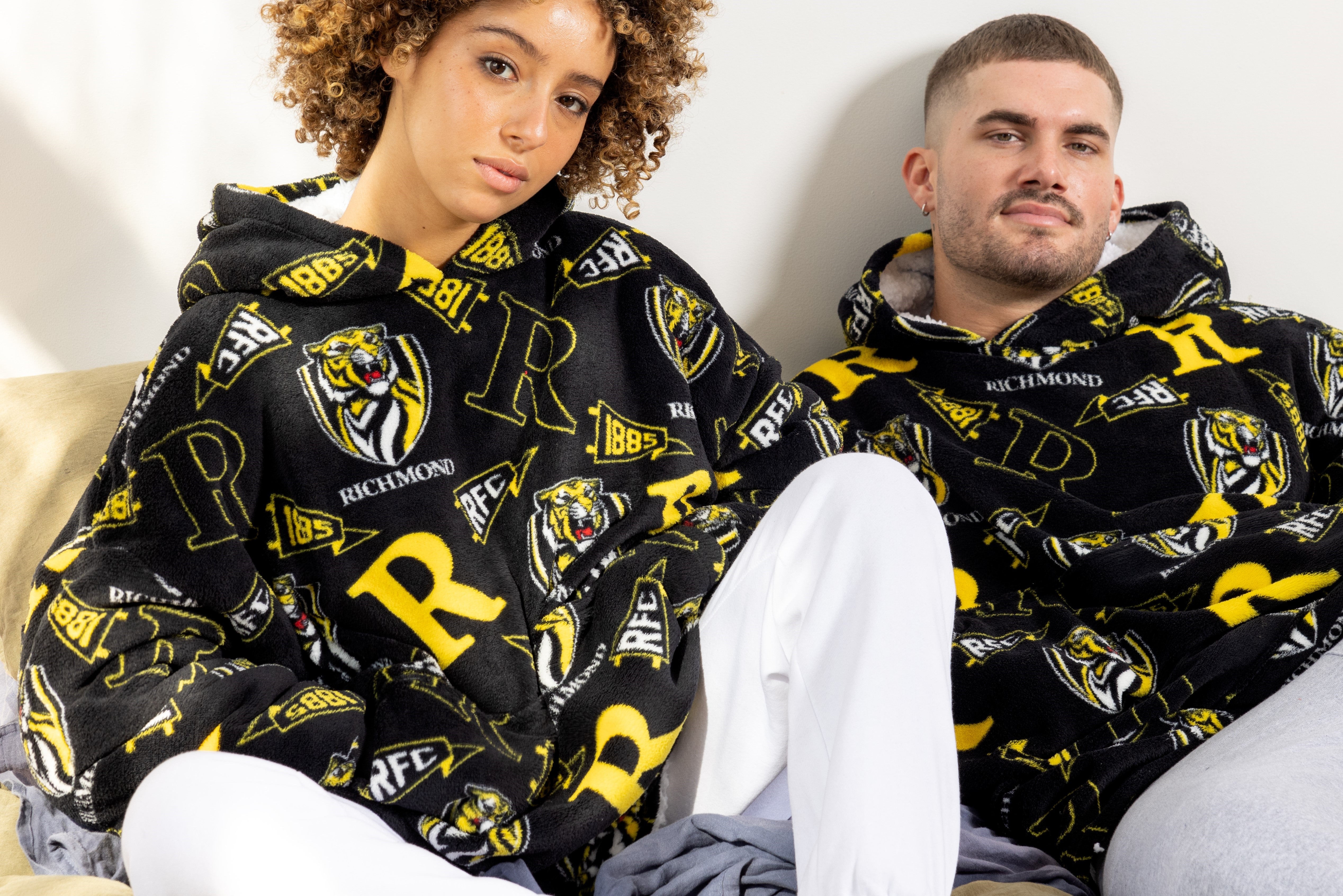 Richmond Tigers  Adult Sherpie